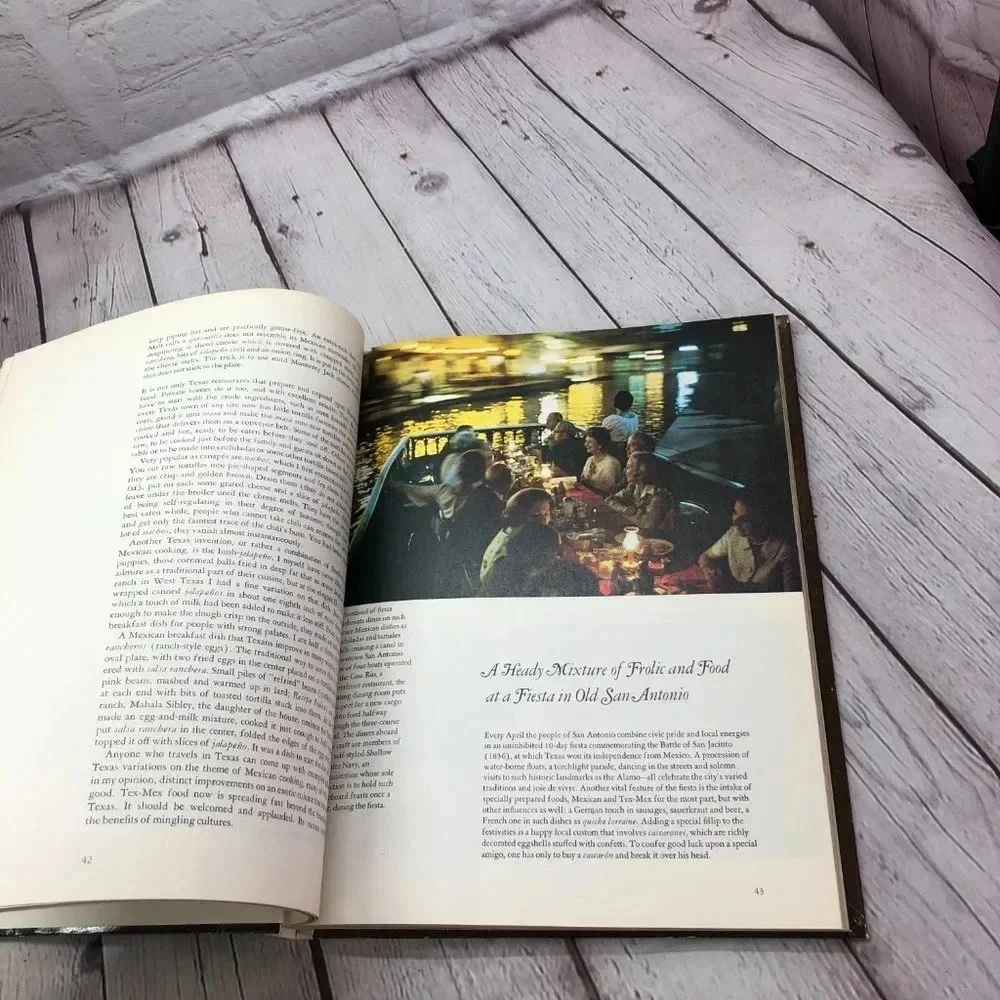 1971 vintage Time life Foods of the World AMERICAN COOKING Cookbook